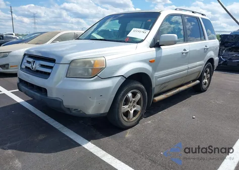 2008 Honda Pilot Ex-L from USA, damaged, VIN 5FNYF28558B016026